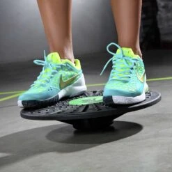 Balance Board - Schwarz, Grün -Wilson Verkaufsgeschäft 0000900000 0 9